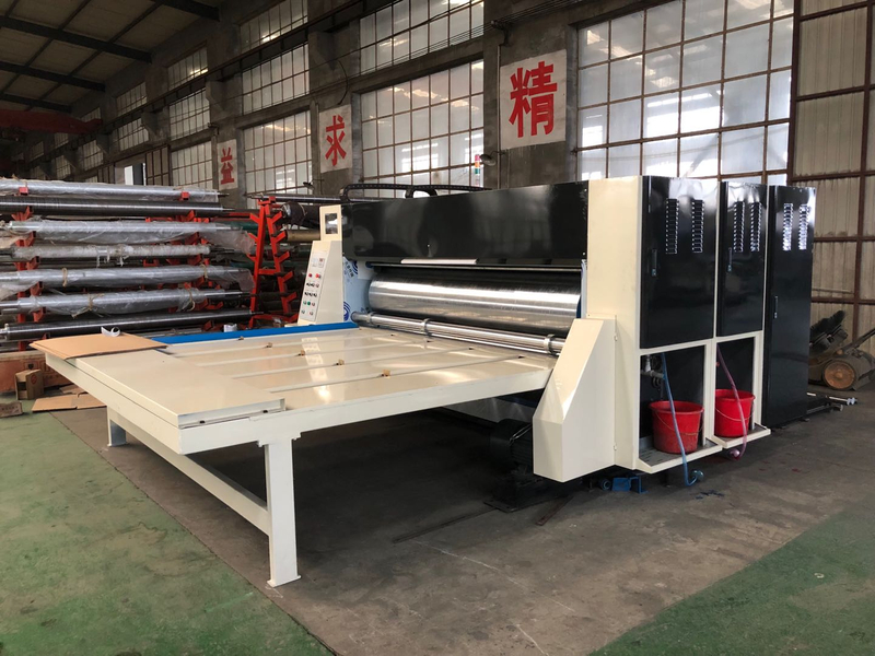 Xinglong Chian feeder 4 colors printing slotting die-cutting corrugated cardboard making machine