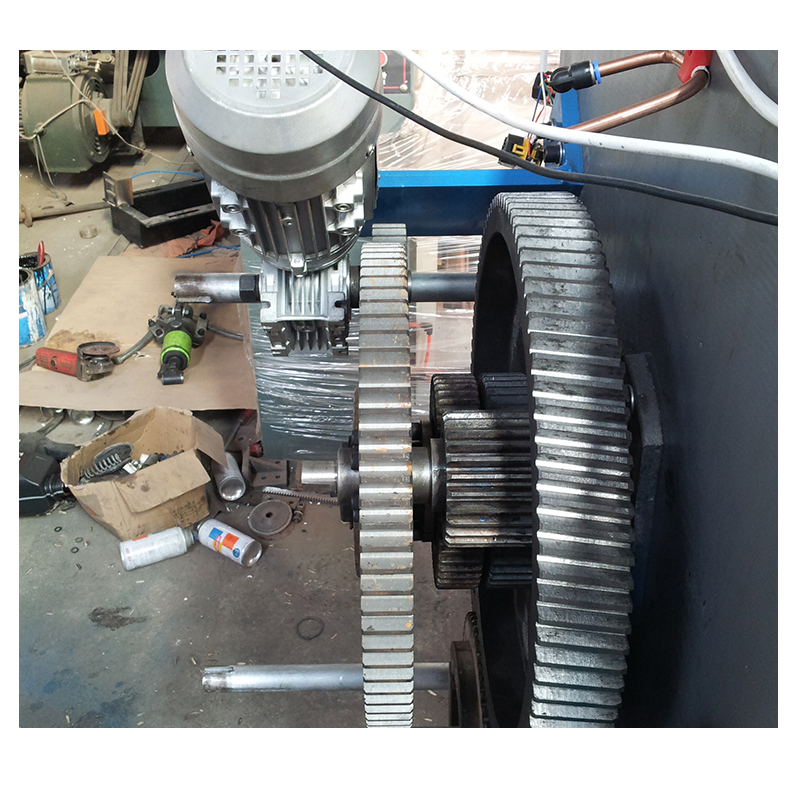 Xinglong The one top manufacturer in semi-automatic die cutting machine