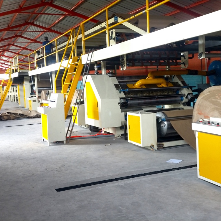 Automatic corrugated cardboard production line